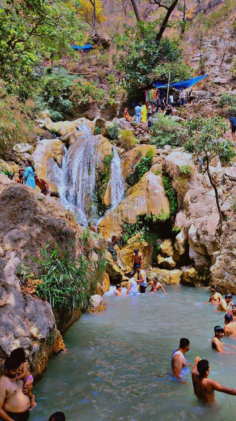 rishikesh neer waterfall